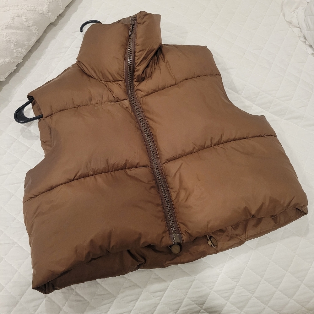Cropped Vest